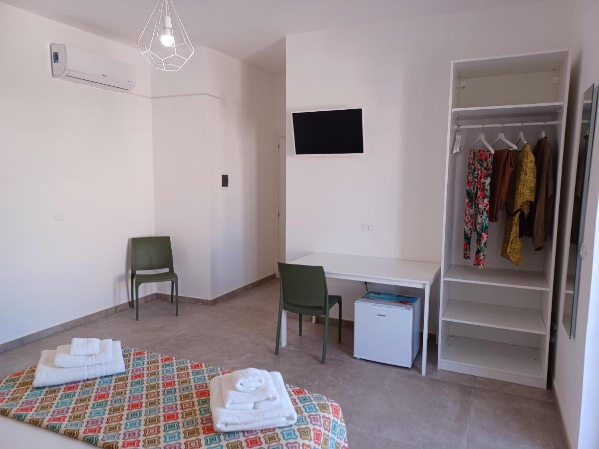 House Salento Central Rooms Торре-Сан-Джованні-Удженто Екстер'єр фото