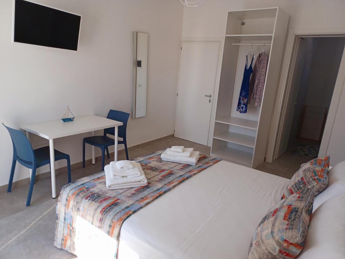 House Salento Central Rooms Торре-Сан-Джованні-Удженто Екстер'єр фото