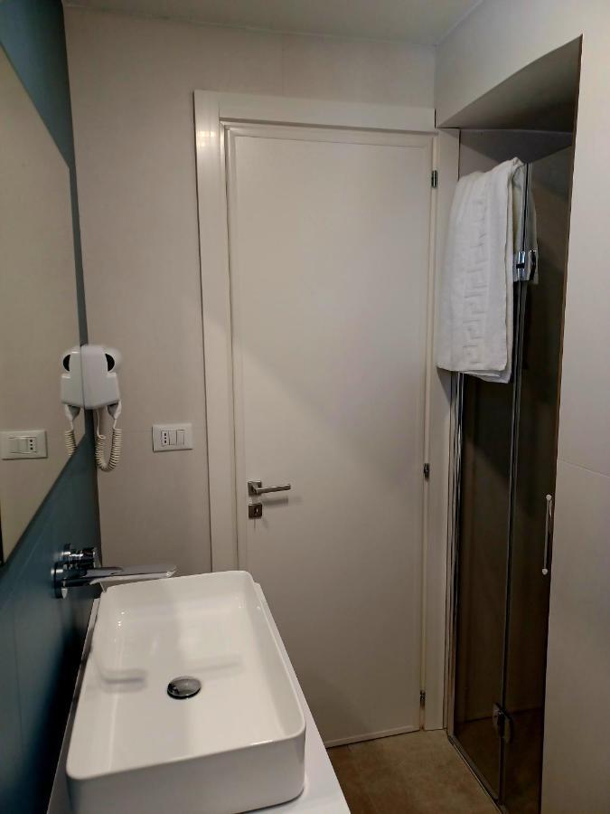 House Salento Central Rooms Торре-Сан-Джованні-Удженто Екстер'єр фото